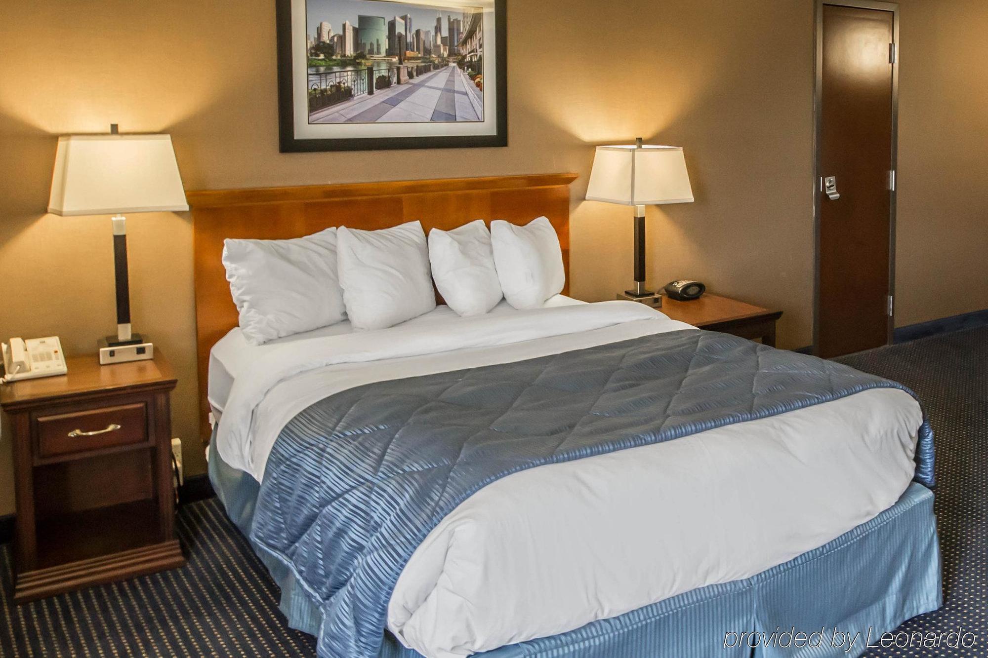Quality Inn Schaumburg - Chicago Near The Mall Buitenkant foto